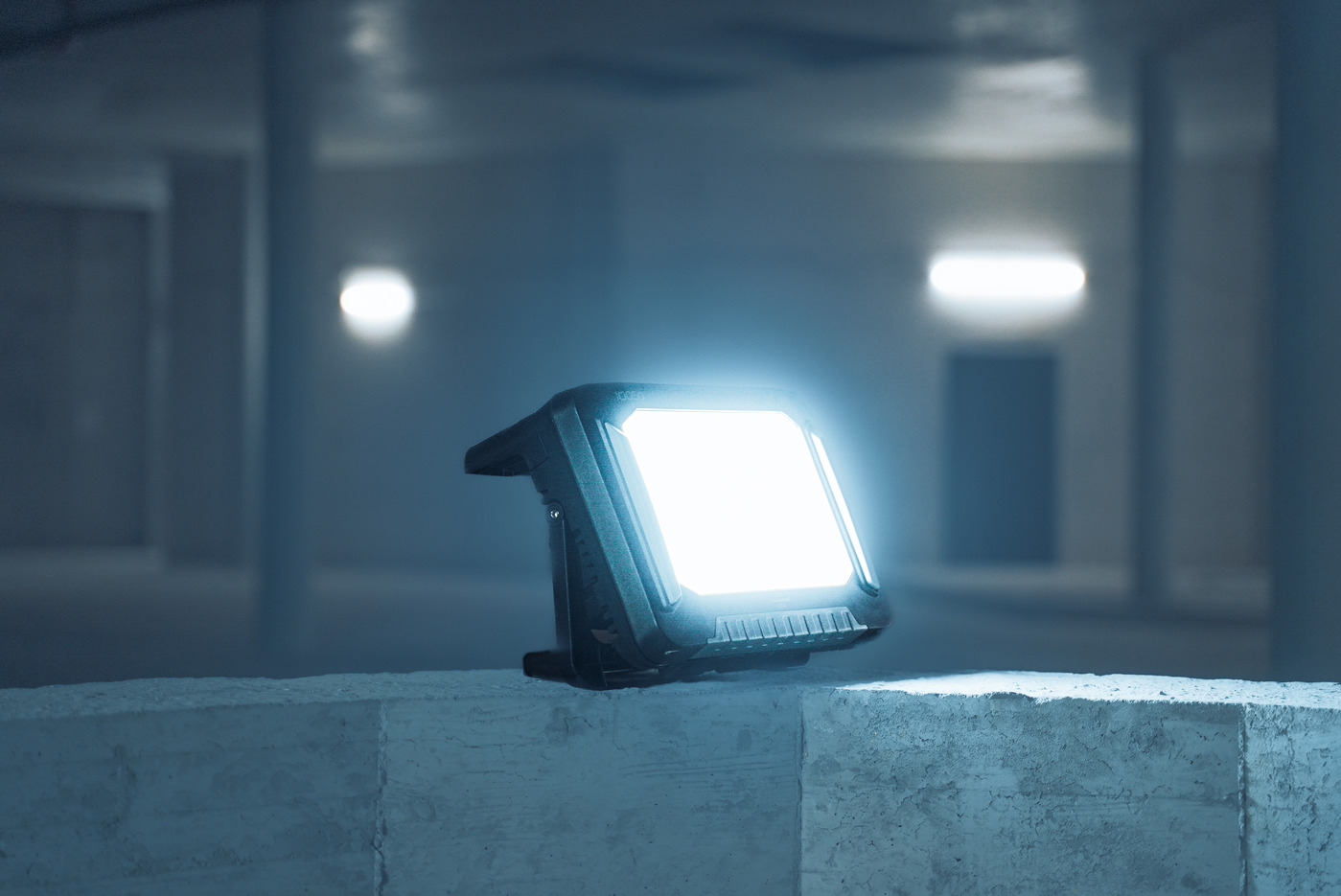 Lighting duration depending on the battery used