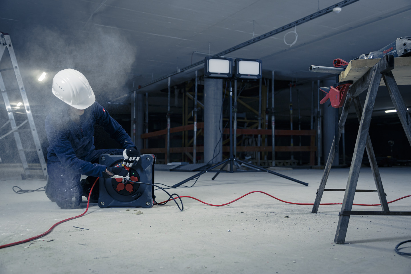 The brennenstuhl® 5-way socket insert